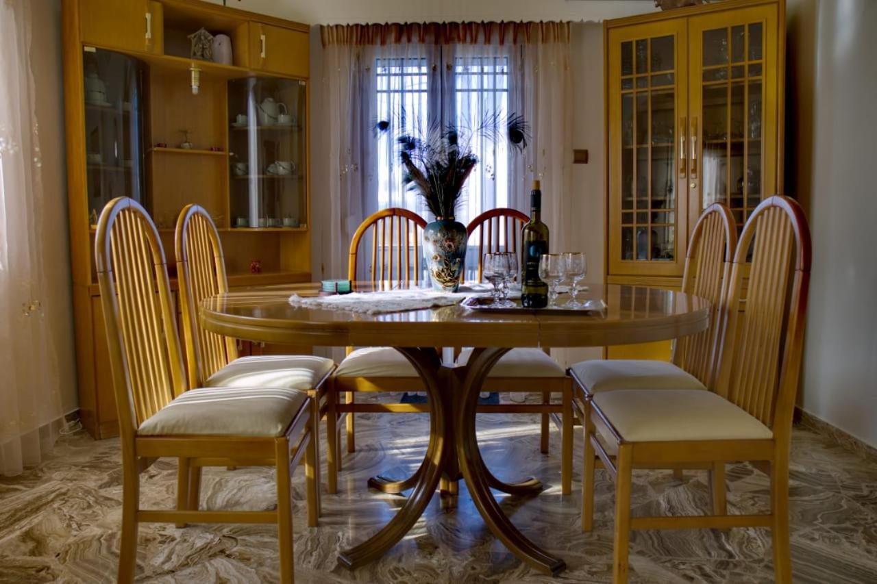 Вилла Afroditi'S House Triovasalos Экстерьер фото
