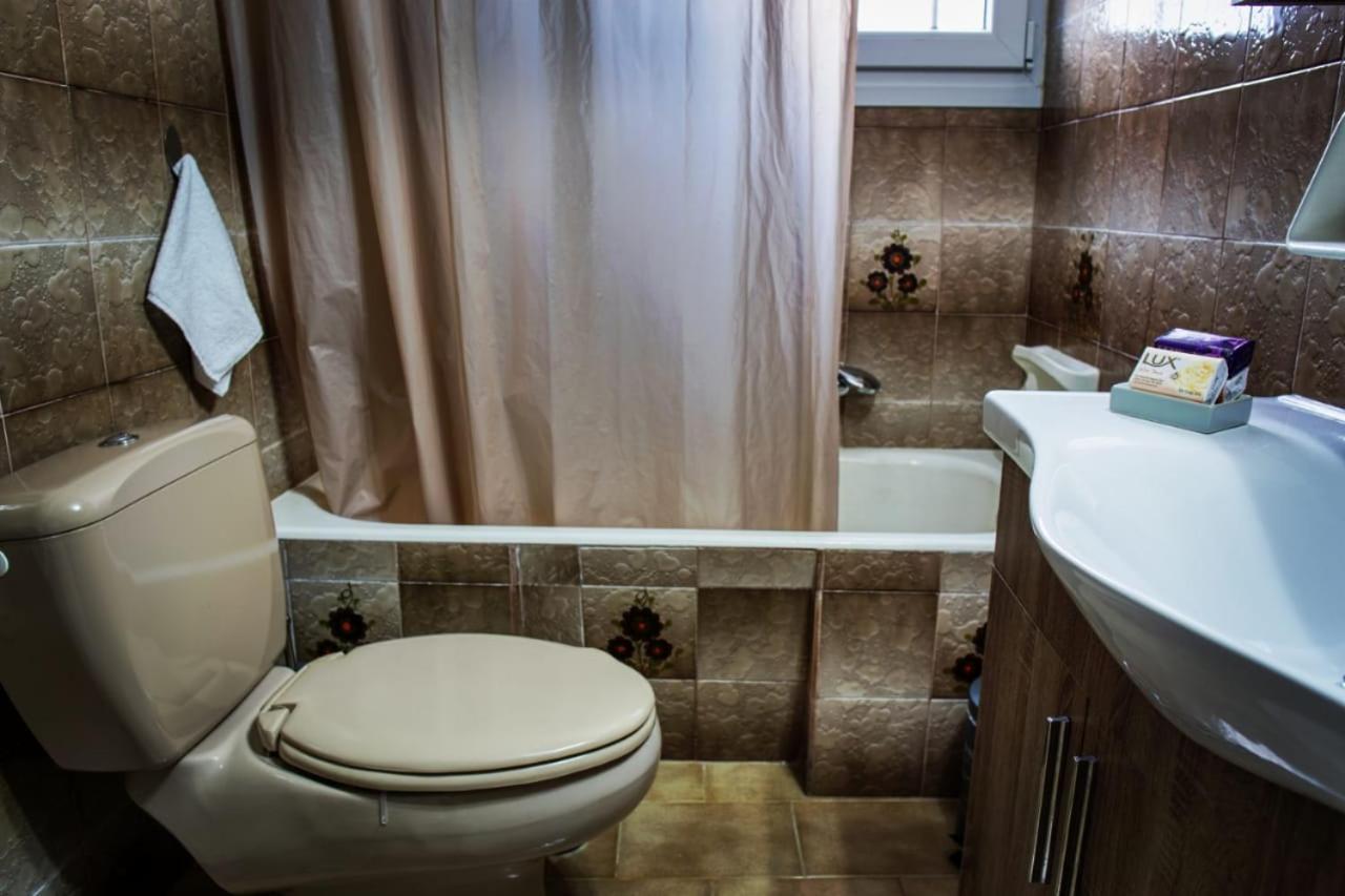 Вилла Afroditi'S House Triovasalos Экстерьер фото